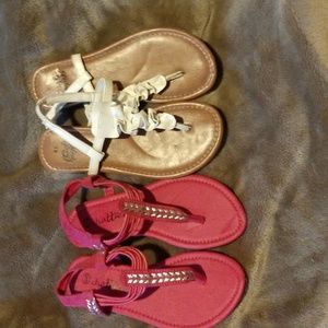 Girls sandals